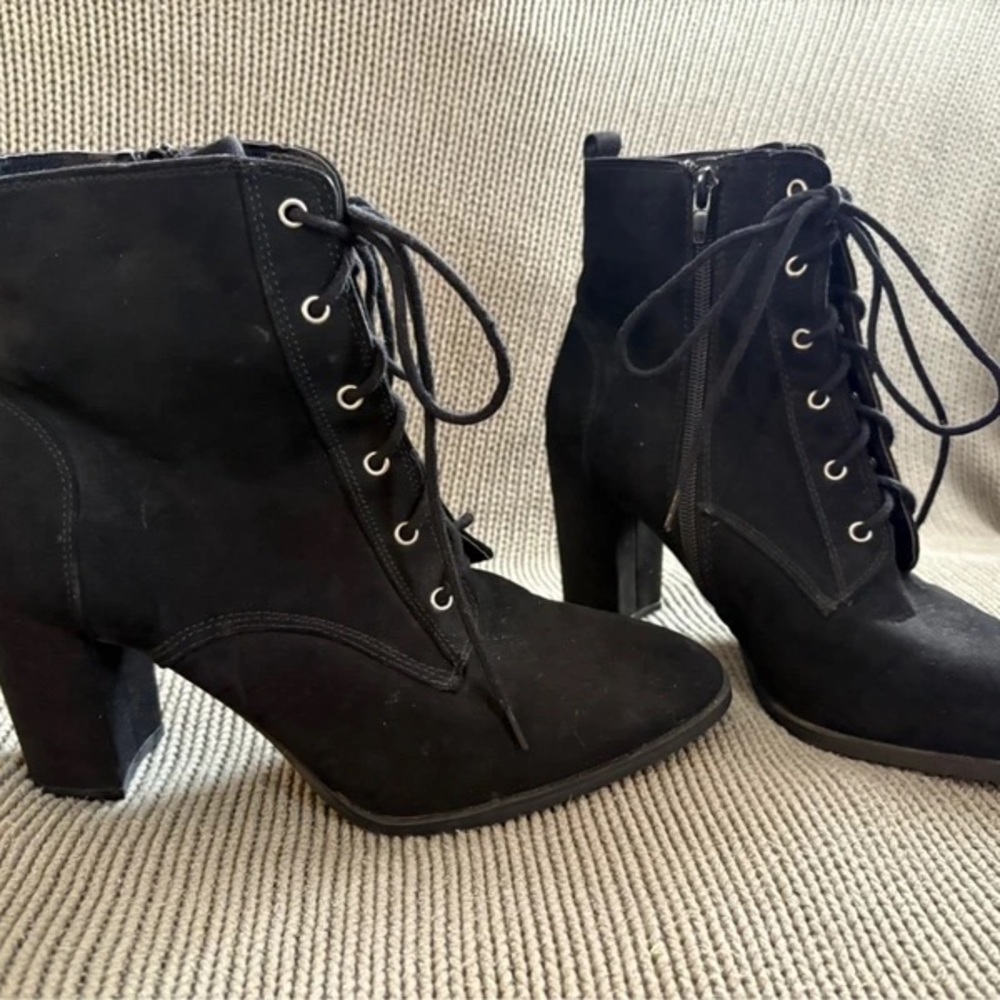 Lace-Up Black Suede Block Heel Ankle Boots